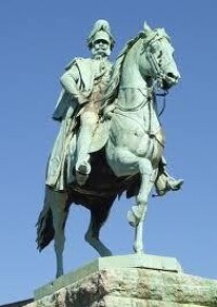 德皇威廉一世雕像