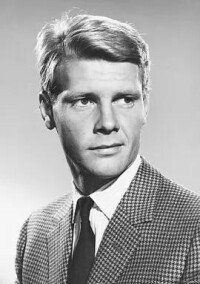 詹姆斯·福克斯 James Fox