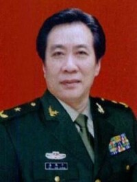 秦保中將軍是河底村人。