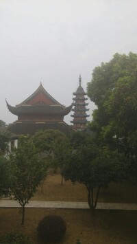 靈岩山寺
