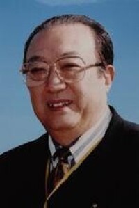 賈世駿享年81歲