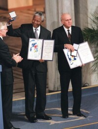 非國大主席曼德拉獲諾貝爾獎