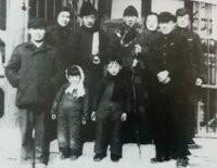 1952年齊白石、王森然、徐悲鴻及家人