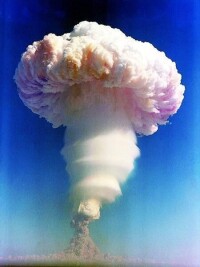 中國第一顆氫彈空爆試驗成功