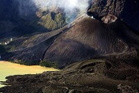 印度尼西亞-林賈尼火山