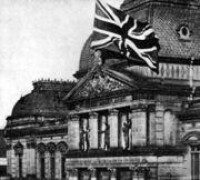英軍在德蘭士瓦國會大廈上升起國旗