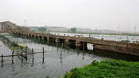 青甸湖上泗龍橋