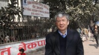石祥恩教授在尼泊爾醫學院