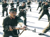中國步兵用63式自動步槍練兵