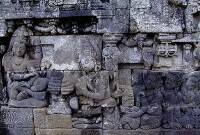 婆羅浮屠雕刻在佛塔上的壁畫