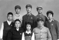 傅彪與家人合影（1967年）