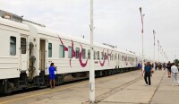 徠蒙古國鐵路擔當的023/024次國際列車內部