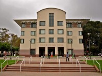 加州大學聖塔芭芭拉分校