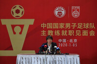 就任中國國家男子足球隊主教練