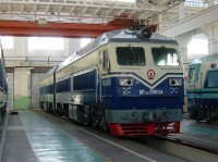 東風10F型2003號機車（東風11型機車塗裝）