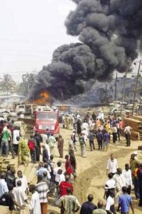 奈及利亞偷油賊引發大爆炸
