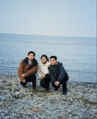 女主角吳俊和友人在蘇州三山島 1999年