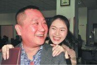 廖健和妻子李寧