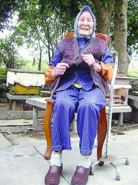 102歲阿婆痴迷鹹水歌