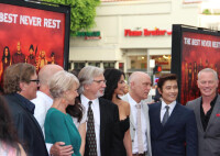 洛杉磯全球首映赤焰戰場2 主創合影