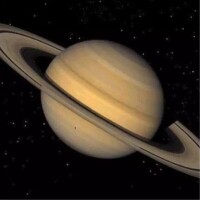 旅行者號探測器探索土星