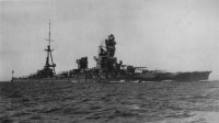 1931年第一戰隊的伊勢號駛出橫須賀