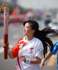 趙薇作為奧運火炬手