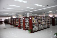 黃家湖校區圖書館內景