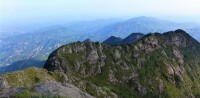 雩山最高峰軍峰山