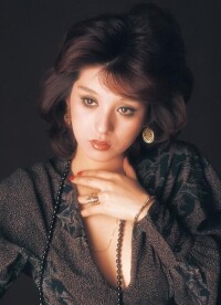 夏木麻里