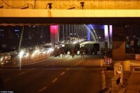 土耳其軍人發動政變封鎖大橋