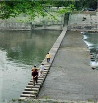 圖二 湖北襄陽水鏡庄跳岩