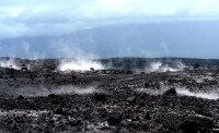 冒納羅亞火山