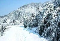 大雪山鎮