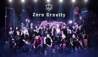 《Zero Gravity》MV截圖