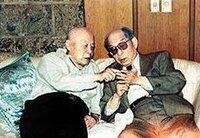 1991年呂正操與老長官張學良（右）