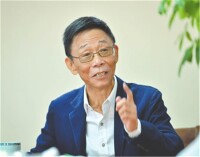 中順紙業有限董事長鄧穎忠