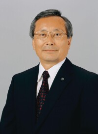 山內孝