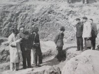 1965年日本長谷部樂爾、日本學者小山富士考察鶴壁窯