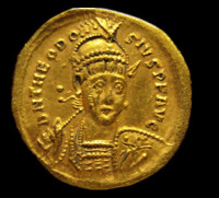 有狄奧多西二世圖像的金幣
