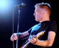 Bryan Adams