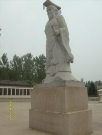 燕昭王塑像