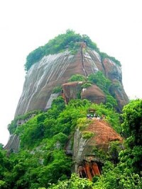 徠廣東韶關丹霞山