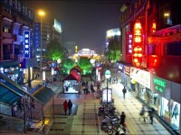 隴海步行街——連雲港最大