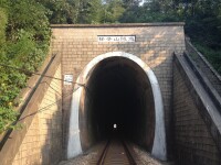 新長鐵路梯子山隧道