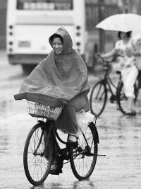 連陰雨影響居民出行