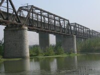 詹天佑指揮修造的灤河鐵路橋