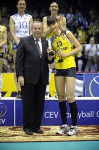 榮獲2011-2012賽季女排歐冠MVP