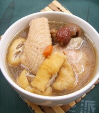 靈芝瘦肉湯