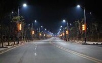 寬闊的二級路夜景